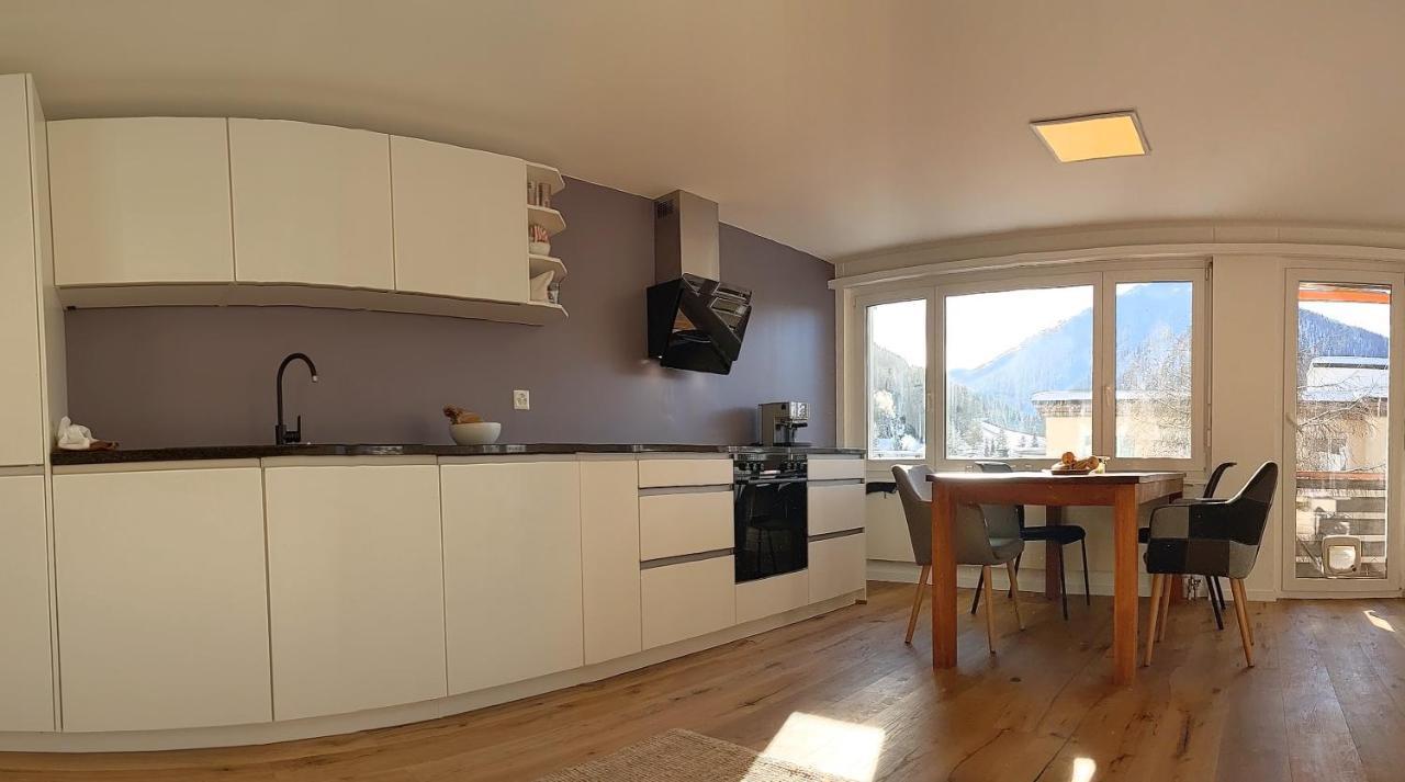 Ferienwohnung Parsennblick Mit Dachterrasse Davos Exterior photo